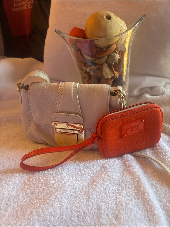 Michael Kors Handbags - Michael Kors White Leather Crossbody with Orange Logo Wristlet